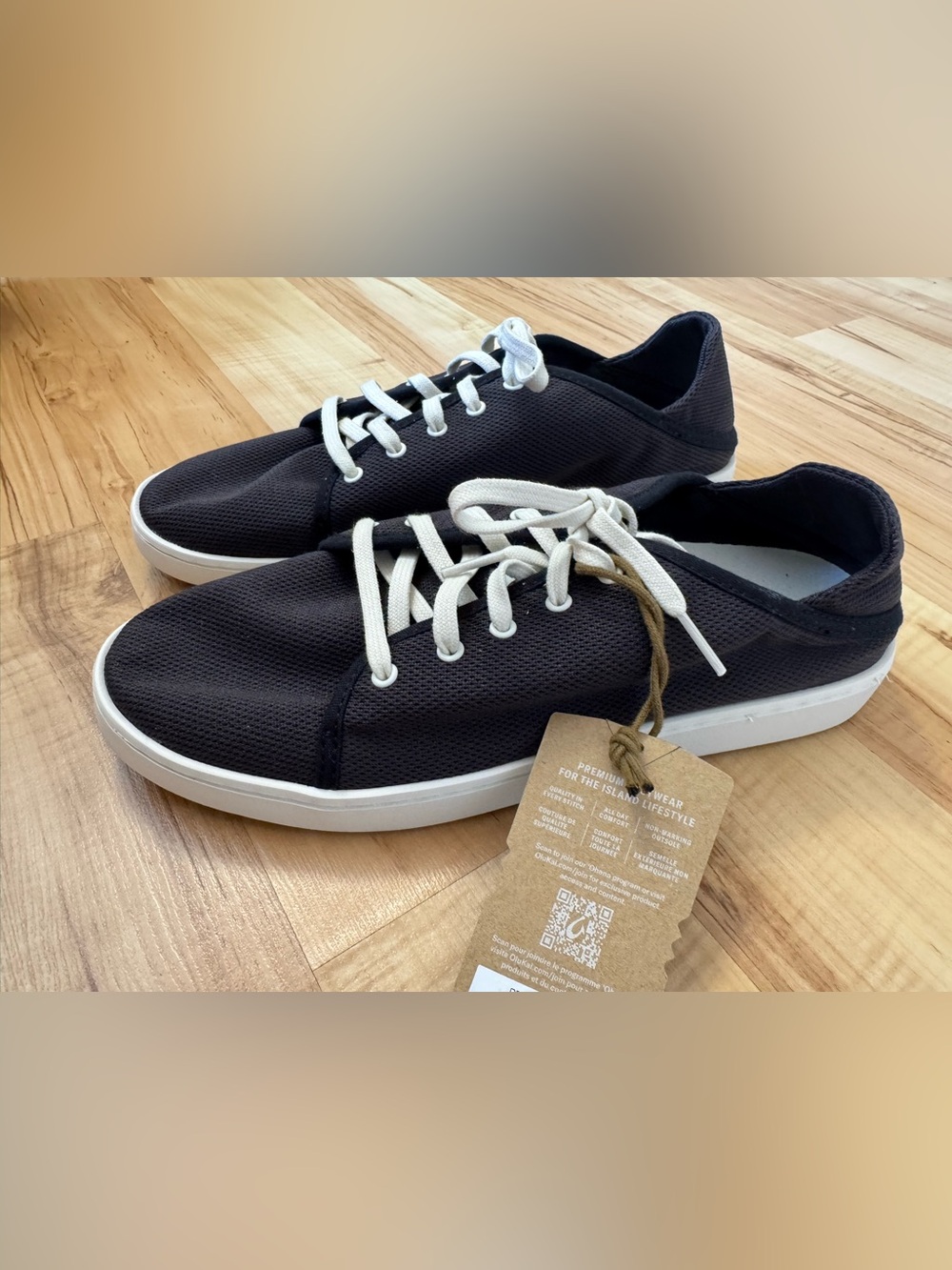 Olukai Women's Pehuea Li Black/White Sand Sneakers NWT $110 Multiple Sizes - Picture 7 of 15